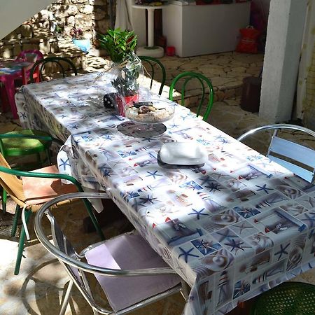Apartmani Jenny I Tania Lopar Esterno foto