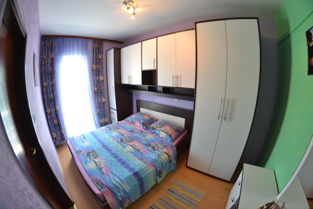 Apartmani Jenny I Tania Lopar Esterno foto