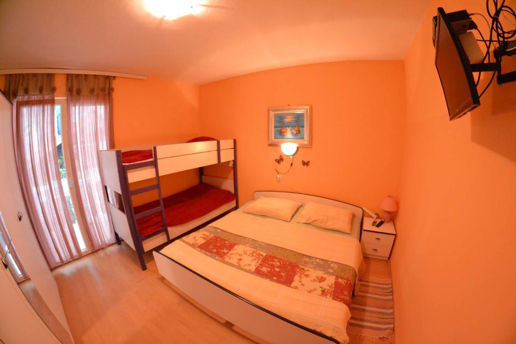 Apartmani Jenny I Tania Lopar Esterno foto